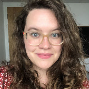 Meet your Posher, Leah